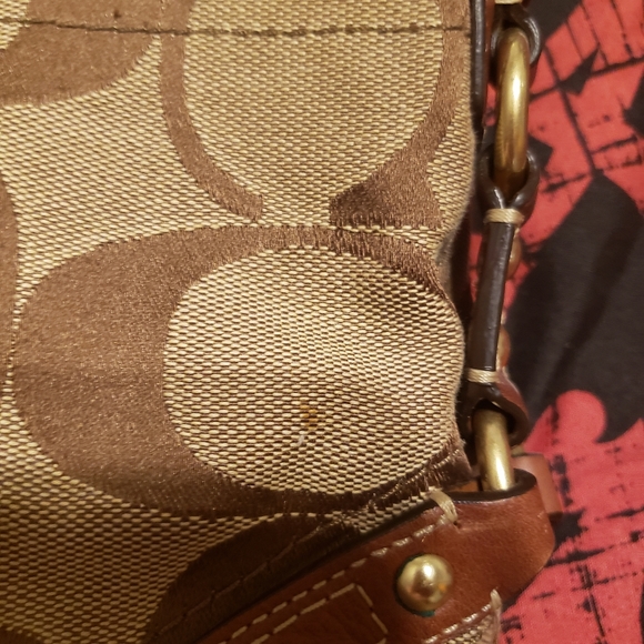 Coach purse - Picture 2 of 5